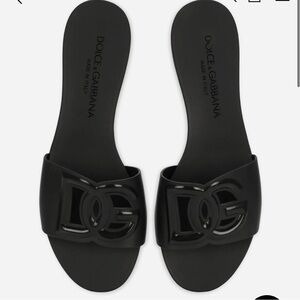 Dolce & Gabbana Black Rubber beachwear sliders. NWT